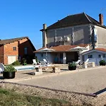 Maison De Maitre En Dordogne 度假居 *