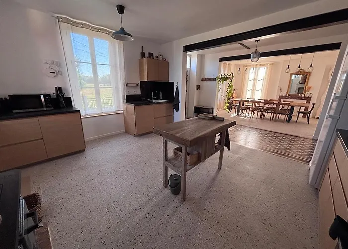 Maison De Maitre En Dordogne Дом отдыха Montpon-Menesterol